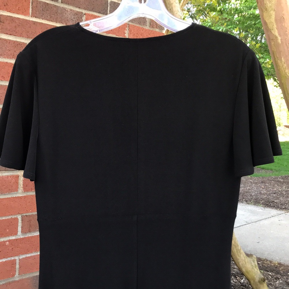 Jones Wear Black Dress Empire Waist V-Neck Flowy Short Sleeves O Ring Stretch 6